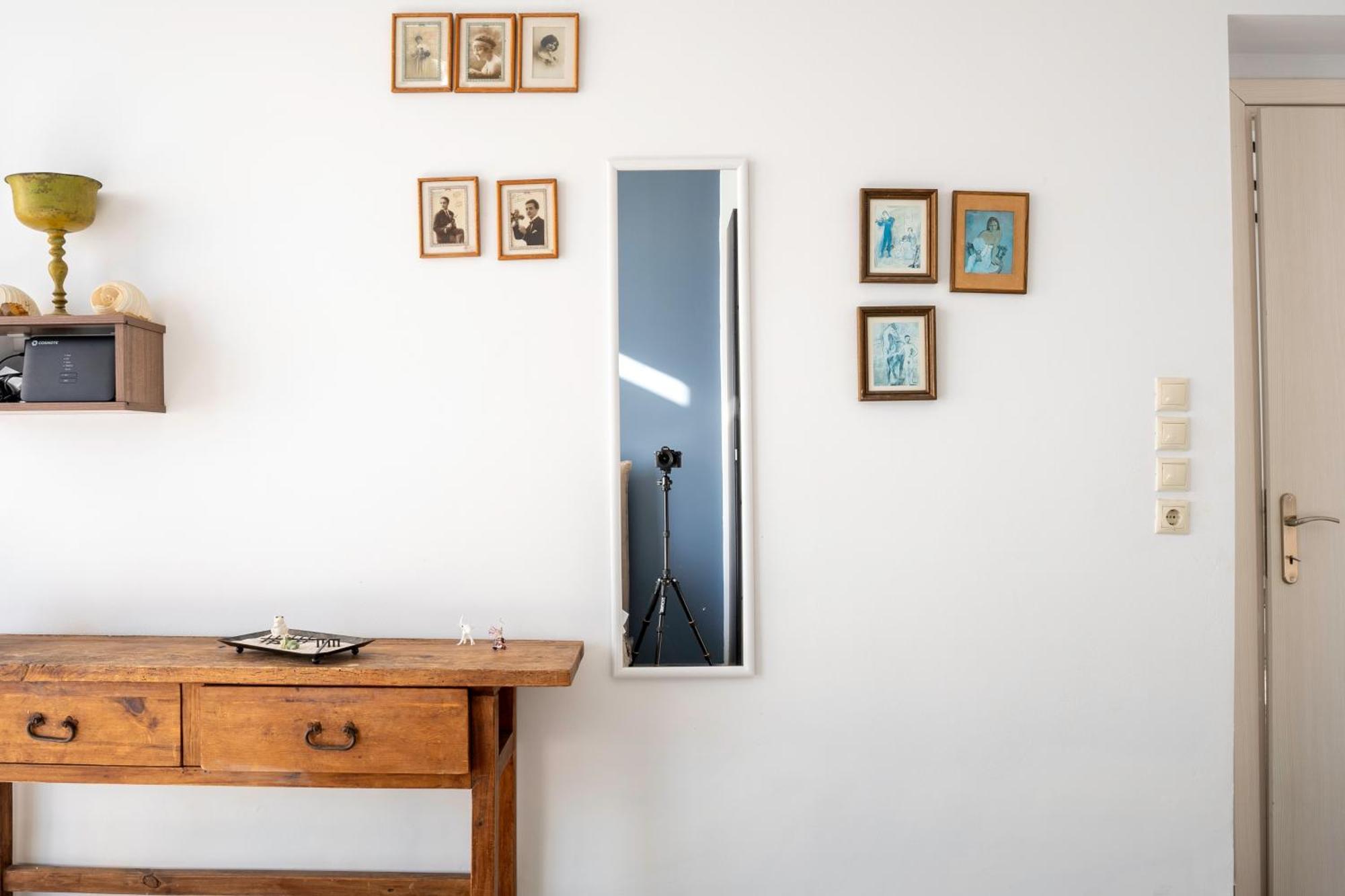 Serenity Boutique Suites Athanion Bagian luar foto